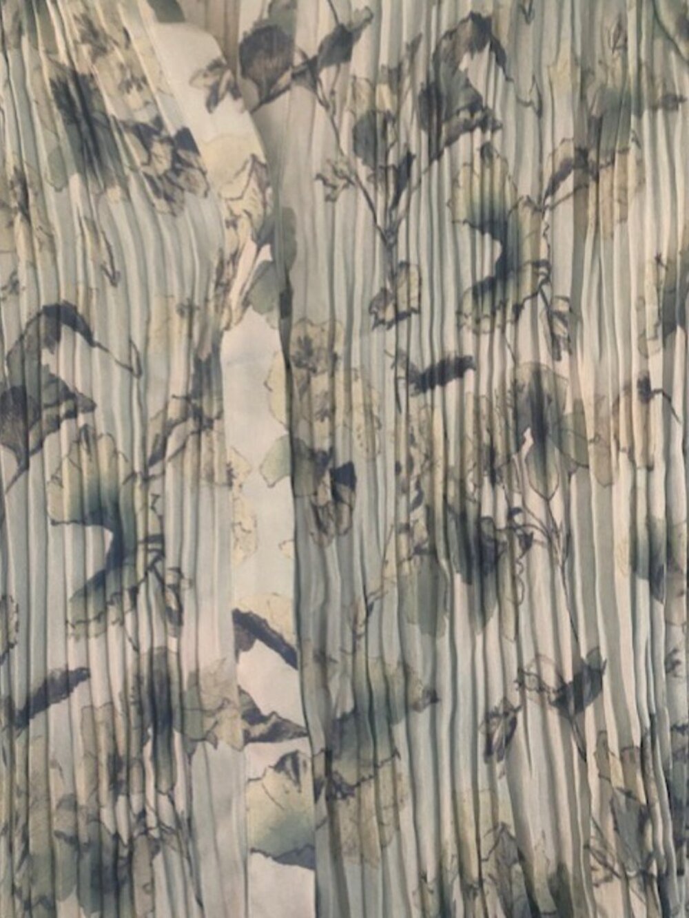 VINCE - Picture 2 of 3